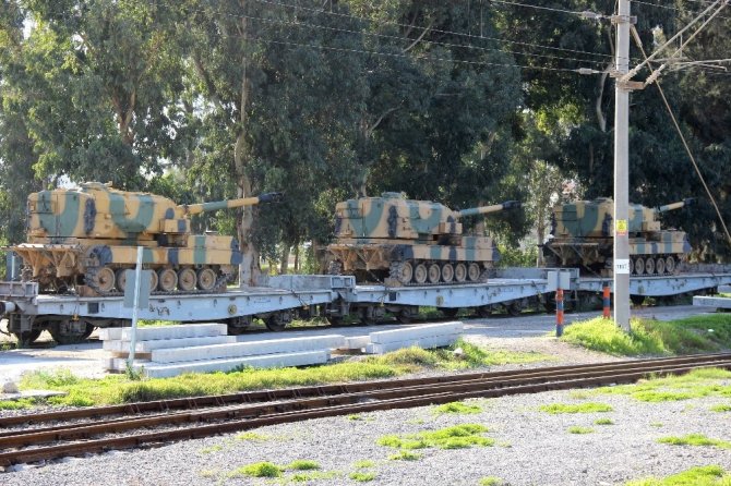 Hatay’da sınıra askeri sevkiyat sürüyor - 29 Aralık 2017