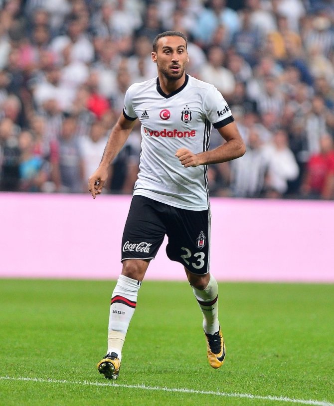 Cenk Tosun 27 Milyon Euro'ya Everton'da