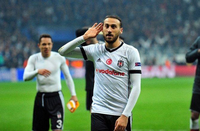 Cenk Tosun 27 Milyon Euro'ya Everton'da