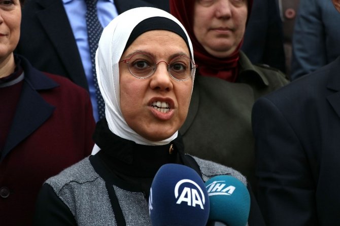 Ak Partili Ravza Kavakçı'dan CHP'lilere Sert Tepki