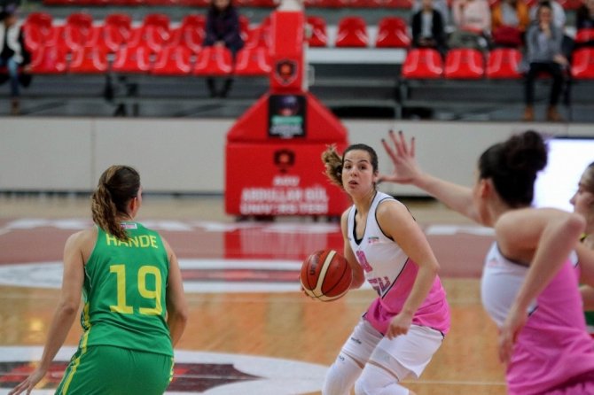 Bilyoner.com Kadınlar Basketbol Ligi: Abdullah Gül Üniversitesi: 69 - İstanbul Üniversitesi: 63