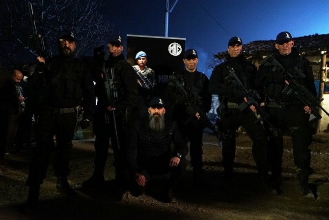 Bordo Bereliler 2 Afrin Çekimlerinde Yerli Silahlar