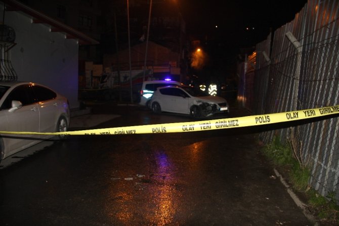 Beyoğlu'nda Polisin dur ihtiharına uymayarak kaçan şüpheliye araba çarptı!