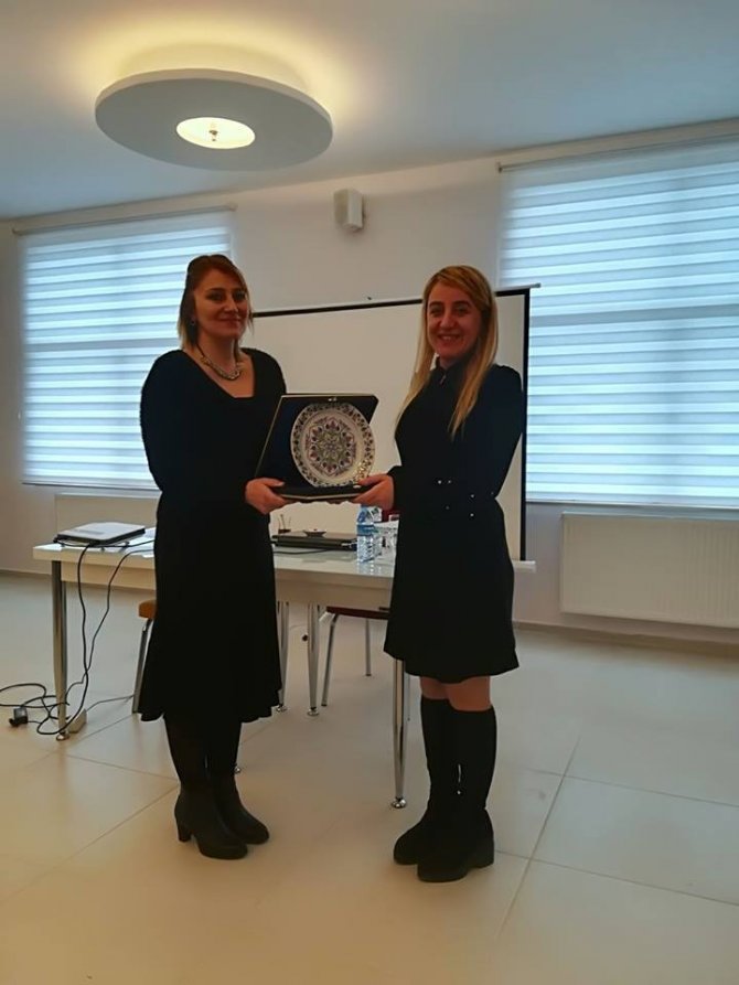 Dünyada her yıl 1 milyon 600 bin kişi şiddet yüzünden hayatını kaybediyor