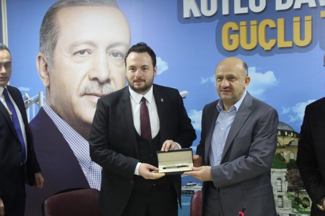 Fikri Işık: "Milli Değerlerin Gücünü Şırnak'ta Hissettik"