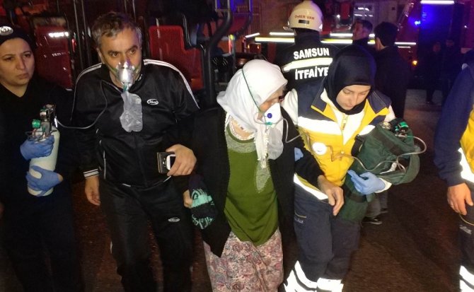 Samsun’da yangında 3 kişi hastanelik oldu