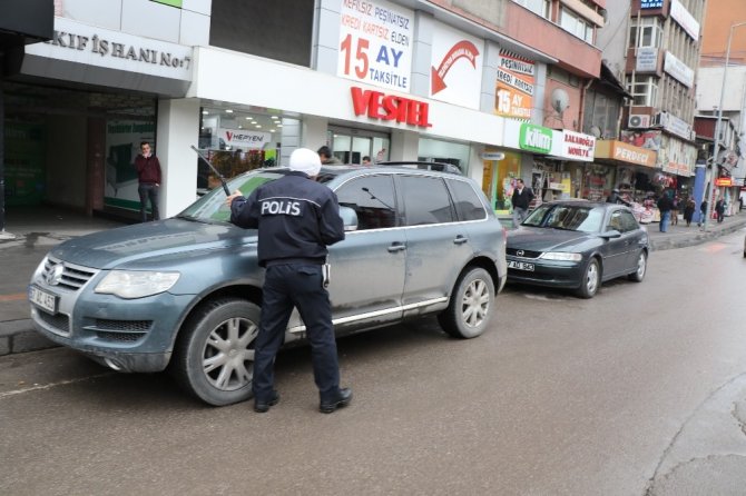 Zonguldak Emniyet Müdürü Ahmet Metin Turanlı'dan örnek davranış