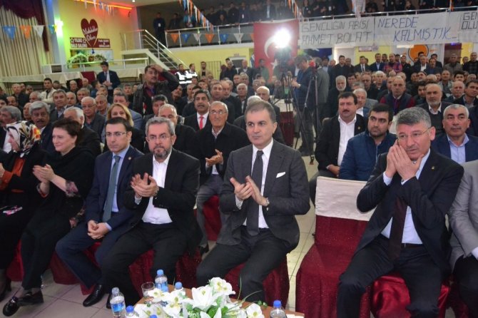 AB Bakanı Çelik; "Ordumuzu Temizledik"