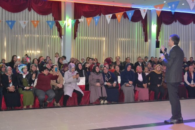 AB Bakanı Çelik; "Ordumuzu Temizledik"