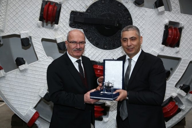 “Ankara, yerli ve milli üretim hamlesinin merkezi ve itici gücü olma konusunda iddialıdır”