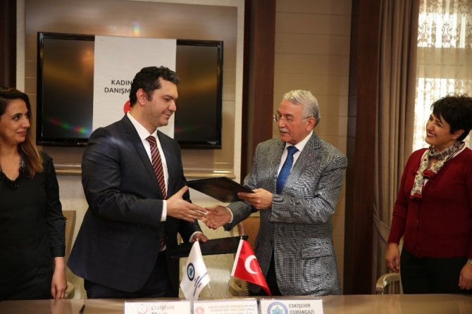 Eskişehir Osmangazi Üniversitesi ile Eskişehir İl Sağlık Müdürlüğü'nden Ortak Protokol