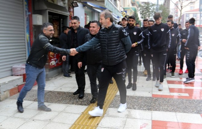G.Manisasor’dan şehir turu