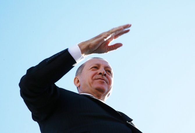 "Afrin’e girdik giriyoruz, her an bu müjdeyi verebiliriz"