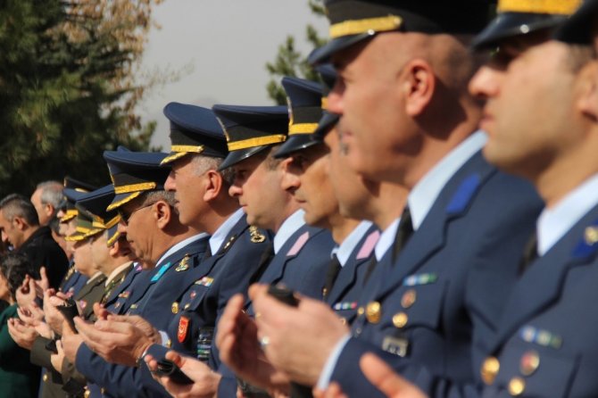 "Çanakkale’deki birlik ve beraberlik, milletimize bu gün de yol göstermektedir"