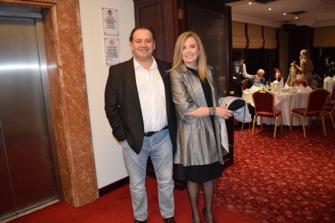 İzmir'de Tıp Merkezi Çalışanları Tıp Bayramında Doyasıya Eğlendi