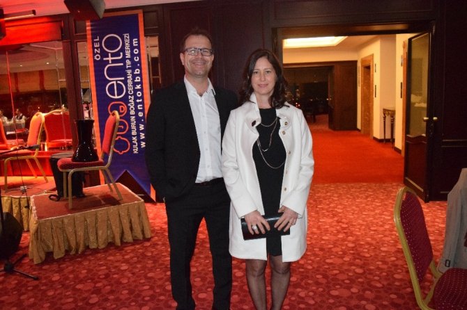 İzmir'de Tıp Merkezi Çalışanları Tıp Bayramında Doyasıya Eğlendi