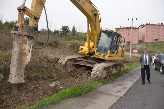 TOKİ İçin Yol Çalışmaları İlerliyor