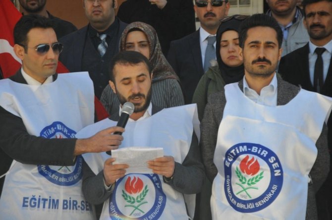 Eğitim-Bir-Sen’den basın açıklaması