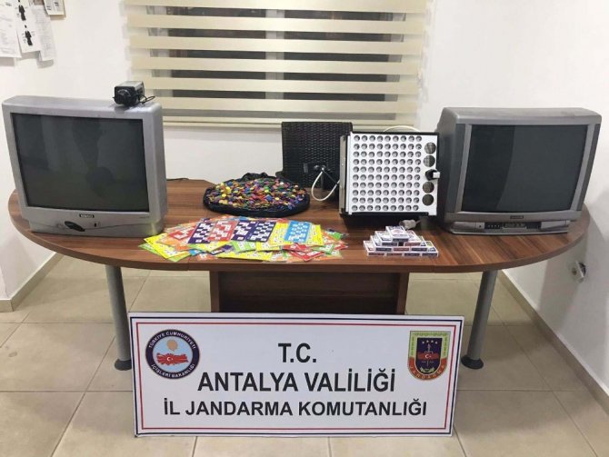 Manavgat’ta kumar baskını: çok sayıda kişiye ceza uygulandı