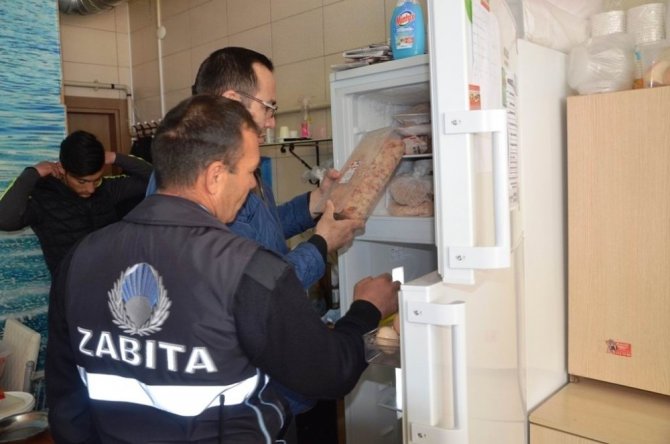 Ereğli’de Zabıta Ekipleri İş Yerlerini Denetledi