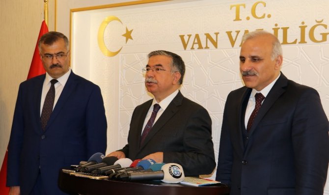 Milli Eğitim Bakanı Yılmaz’dan öğretmen ataması müjdesi