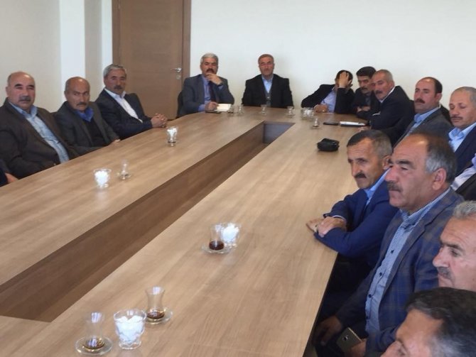 Edremit SHM ‘Muhtarlara Seminer Düzenledi