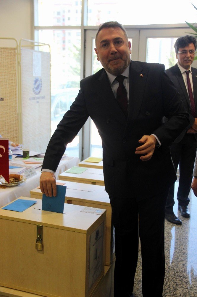 KAYSO Başkanı Büyüksimitçi Açıklama Yaptı