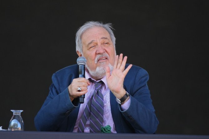 Prof. Dr. İlber Ortaylı Tarih Öğretmenleri Hakkında Konuştu