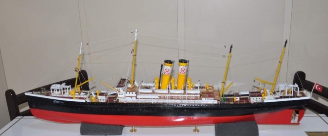 Cumhurbaşkanı Erdoğan’a Trabzon’da Hediye Edilen Gülcemal Vapuru