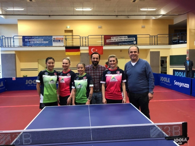 Bursa Büyükşehir Belediyespor Kulübü Kadın Masa Tenisi Takımı’ndan tarihi başarı