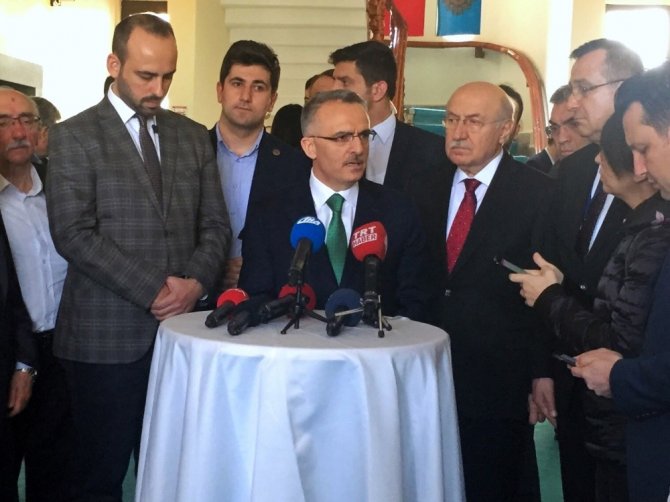 Maliye Bakanı Ağbal Vergi Kongresi'nin Ardından Basın Açıklaması Yaptı