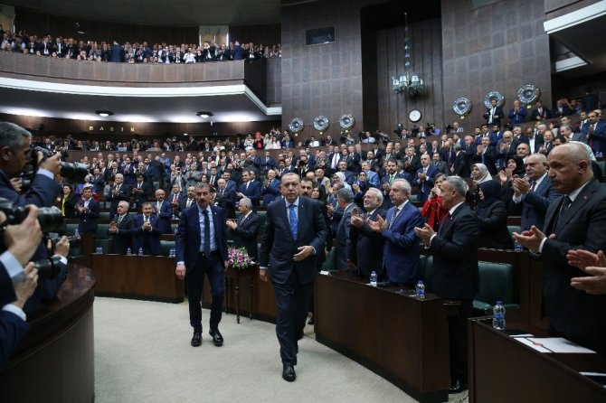 Erdoğan: “Dağda aradığımız teröristin Avrupa caddelerinde karşımıza çıkışından bıktık”
