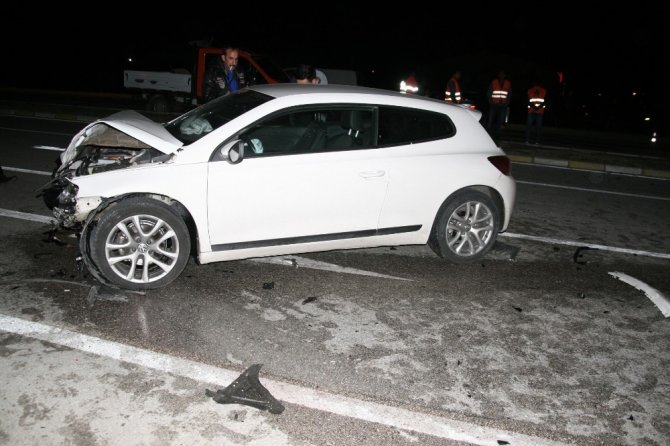 Konya'nın Kulu ilçesinde trafik kazası : 1 ölü, 3 yaralı