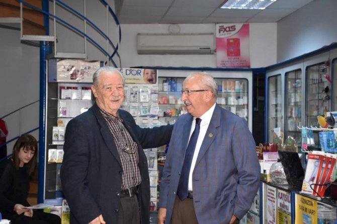 Başkan Albayrak, esnafın kandilini kutladı