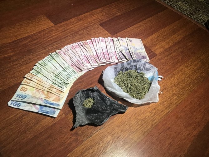 İstanbul Kağıthane'de özel harekat destekli narkotik operasyonu