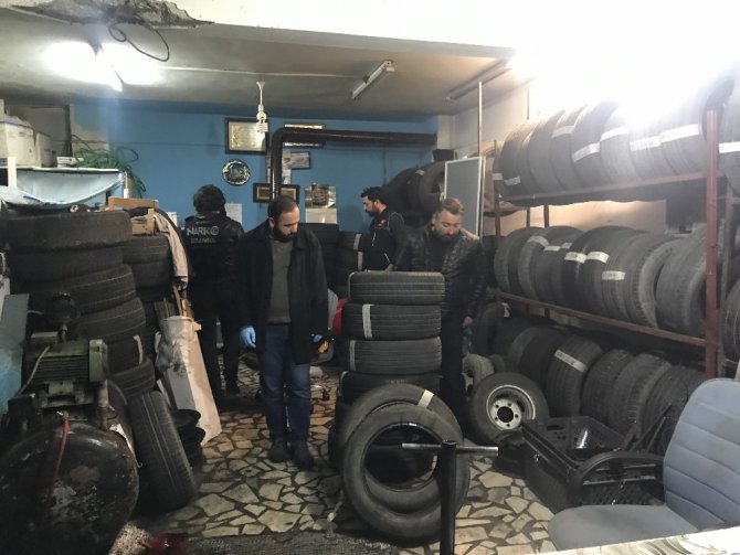 İstanbul Kağıthane'de özel harekat destekli narkotik operasyonu