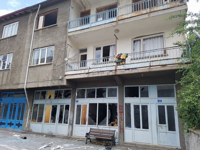 Konya'nın Derebucak ilçesinde Mutfak tüpü patladı: 1 yaralı