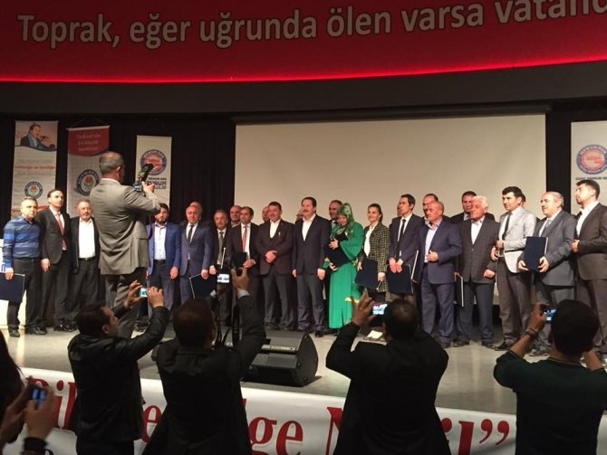 Memur Sen Genel Başkanı Ali Yalçın, ‘Bir Bilenle Bilge Nesil’ projesi ödül törenine katıldı.