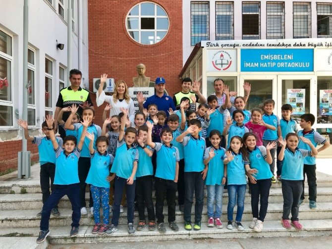 Alanya Belediyesi 180 öğrenciye uygulamalı trafik eğitimi veriliyor