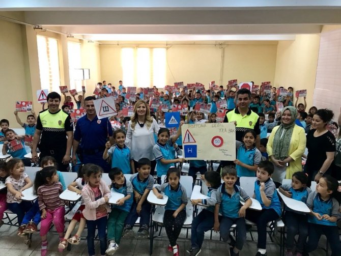 Alanya Belediyesi 180 öğrenciye uygulamalı trafik eğitimi veriliyor