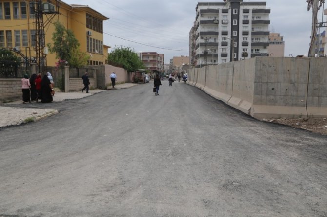 Karayolları Genel Müdürlüğü ile Silopi Belediyesinin ortak asfalt çalışması