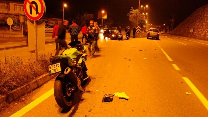 Zonguldak Alaplı'da Otomobil ile motosiklet çarpıştı 1 kişi yaralandı