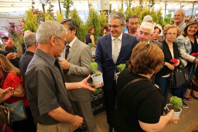 Çiçek Festivali için geri sayım başladı, Karşıyaka çiçek kokacak
