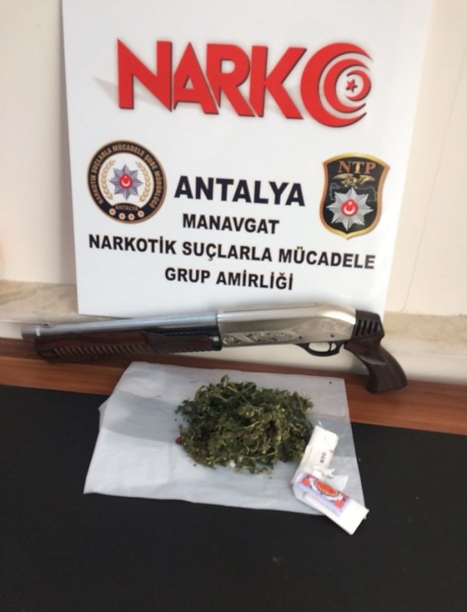 Manavgat’taki uyuşturucu operasyonunda 55 gram esrar maddesi yakalandı