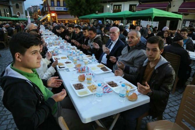 Eskşehir Odunpazarı’nda Ramazan coşkusu, birçok mahalleye çadır kurulacak