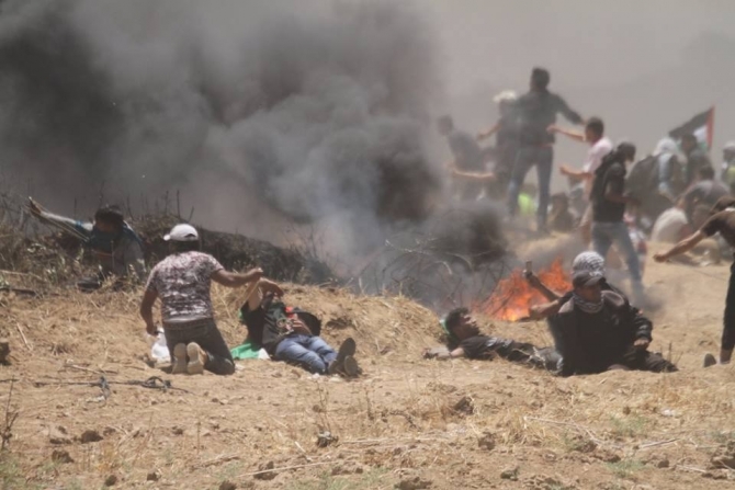 2018/05/14/gazzenin-israil-sinirinda-olu-sayisinin-43e-yukseldigi-bildirildi-001.jpg
