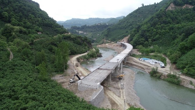 Ordu-Kabadüz karayolu çalışmaları devam ediyor
