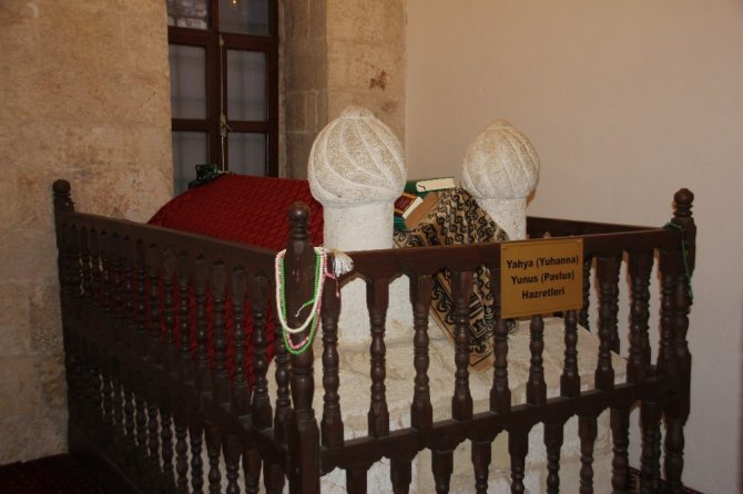 Anadolu’nun ilk camisi Habib-i Naccar' da teravih namazı kılındı