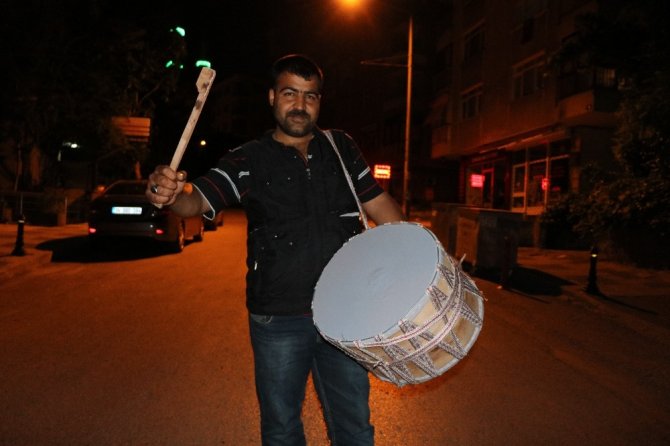 İstanbullu sahurda davul sesisyle uyandı