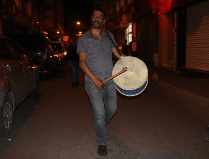 İstanbullu sahurda davul sesisyle uyandı